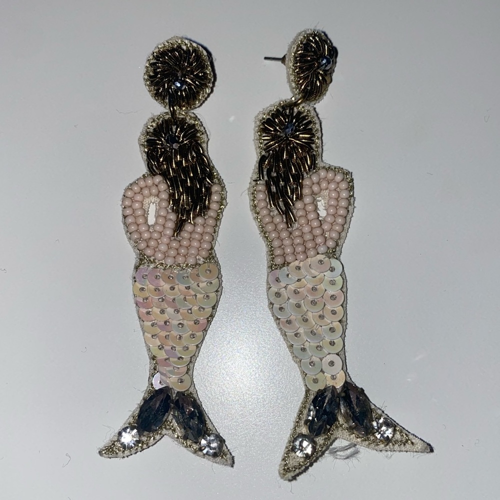 ‼️SOLD‼️ Mermaid Earrings